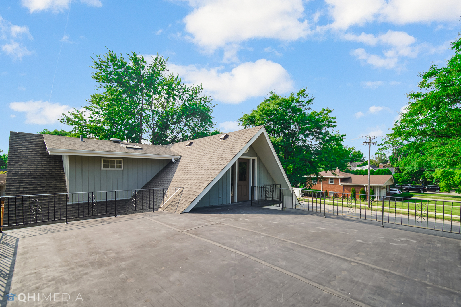 140 N Edgewood Avenue, La Grange, IL 60525