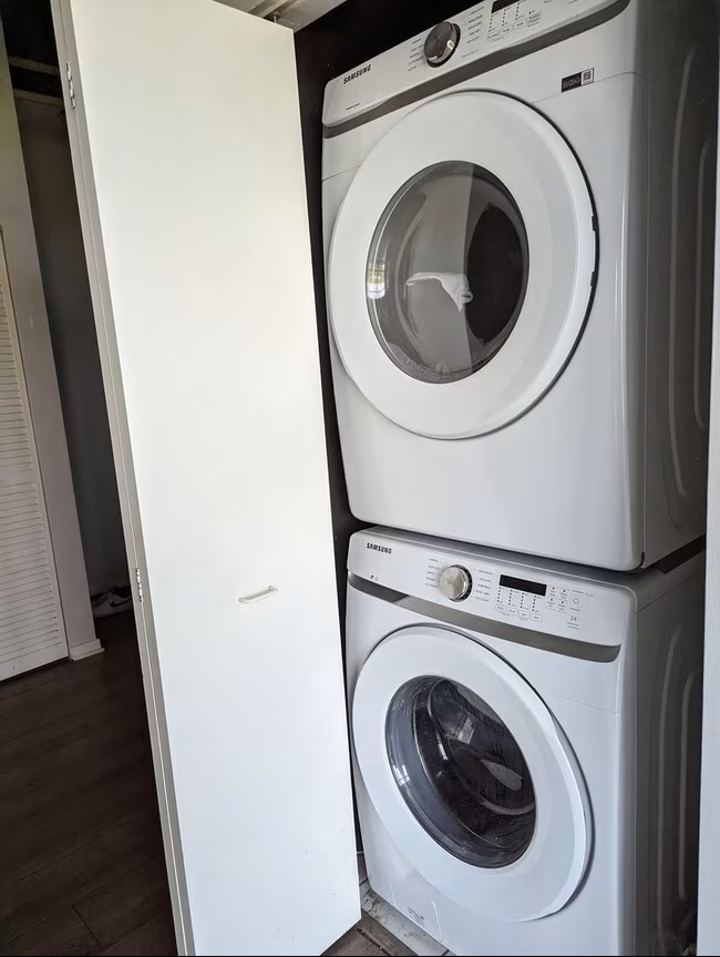 1524 S Sangamon Street #401, Chicago, IL 60608