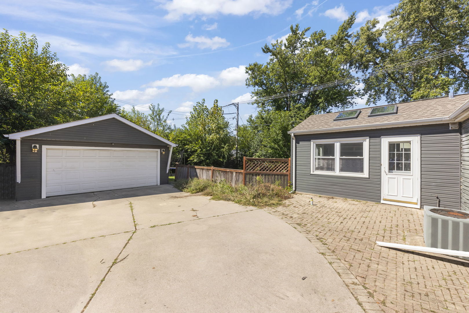 5508 S Bruner Street, Hinsdale, IL 60521