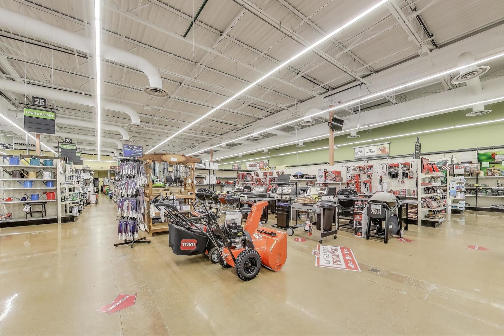 675 W Golf Road, Hoffman Estates, IL 60169