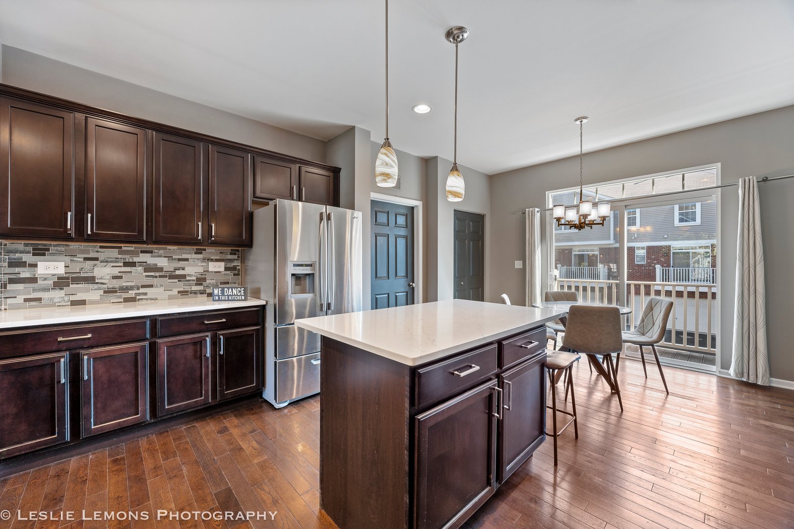 2525 Dunraven Avenue, Naperville, IL 60540