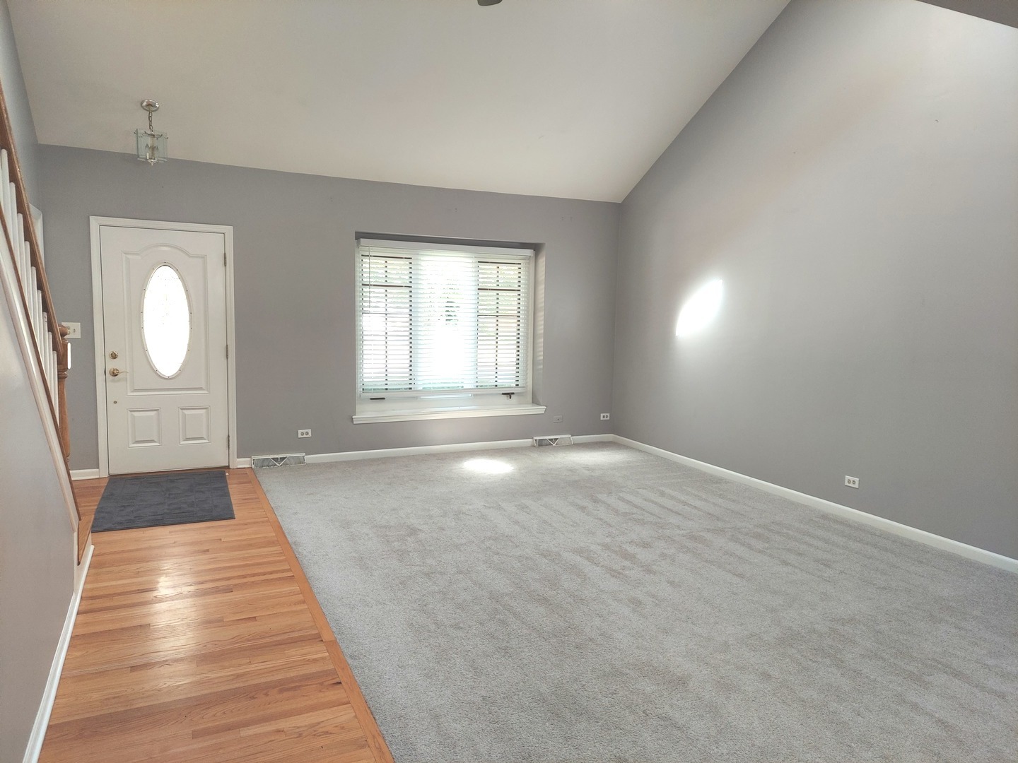 2304 Nottingham Drive, Naperville, IL 60565
