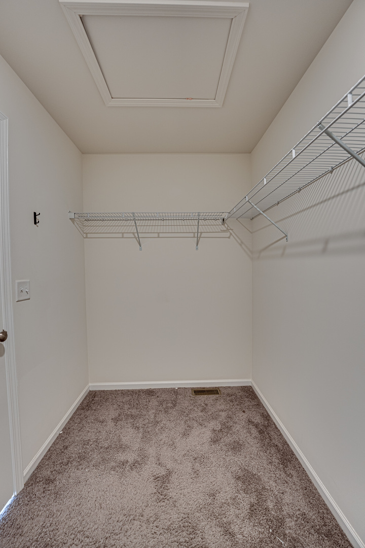 1622 Albany Street, Grayslake, IL 60030