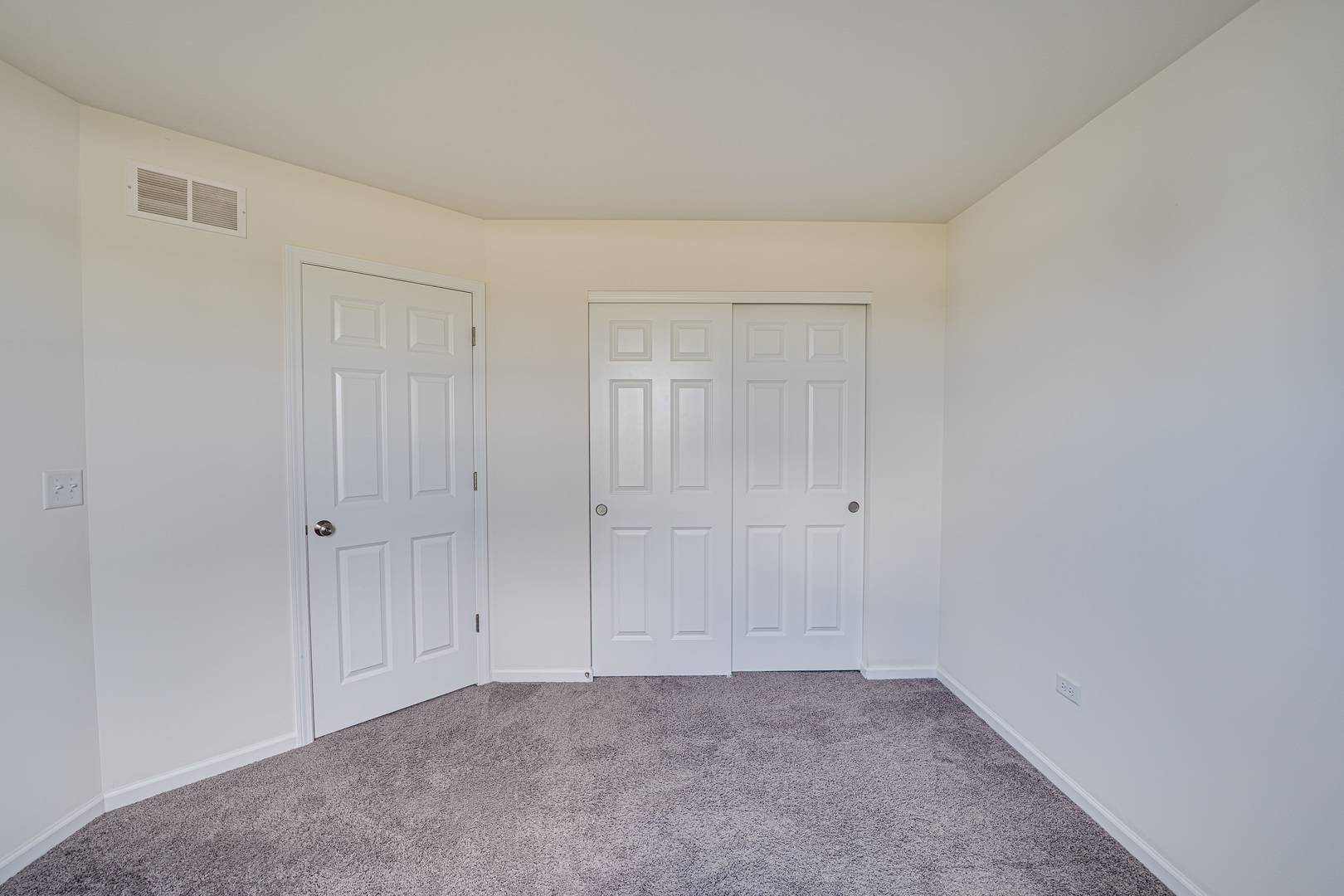 1622 Albany Street, Grayslake, IL 60030