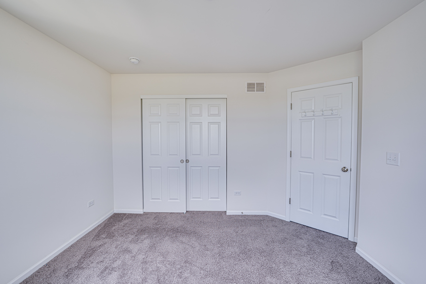 1622 Albany Street, Grayslake, IL 60030
