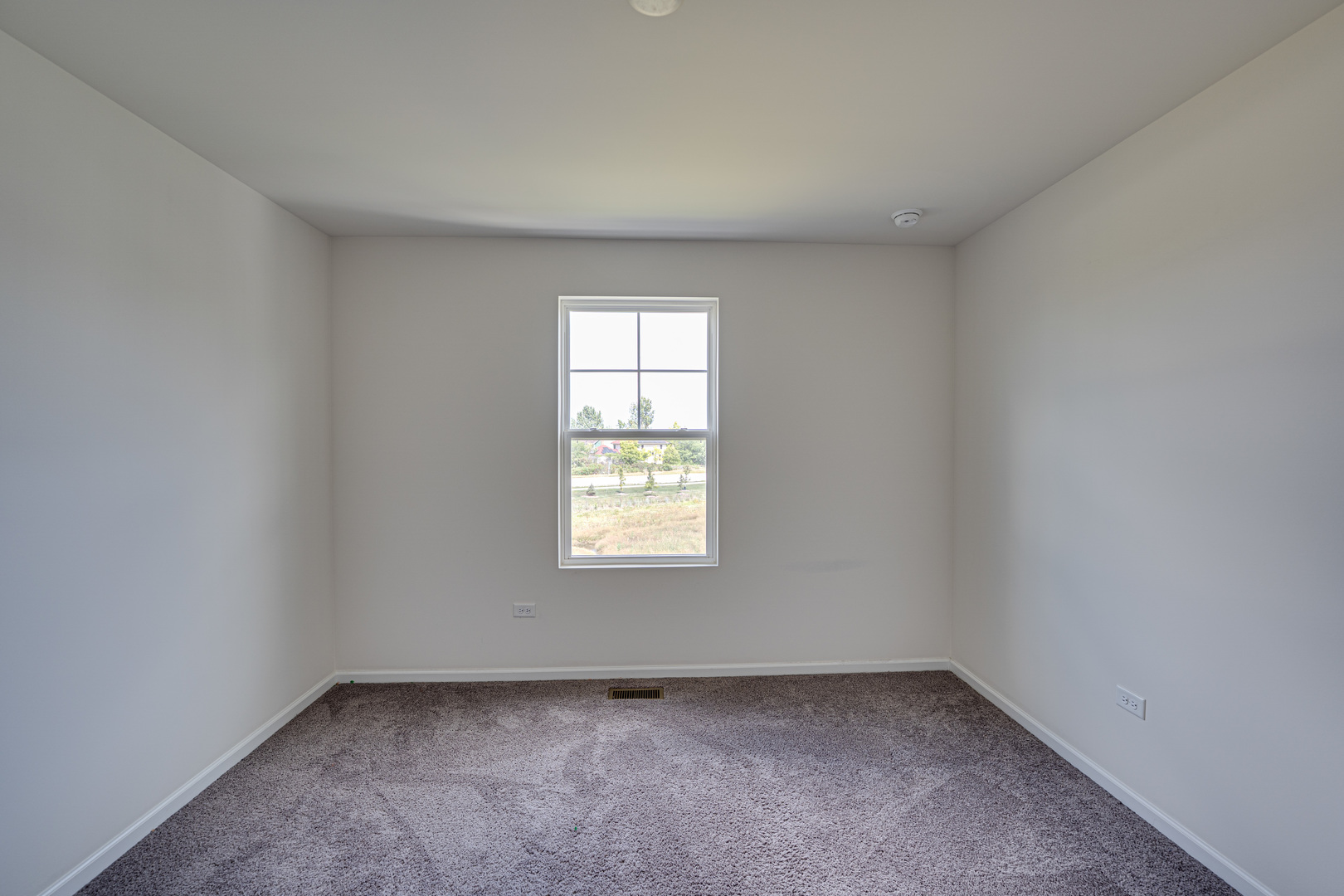 1622 Albany Street, Grayslake, IL 60030