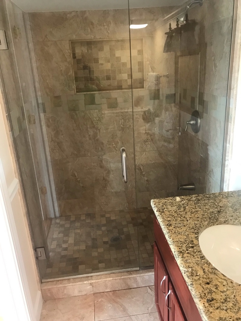 315 Spring Point Drive, Carpentersville, IL 60110