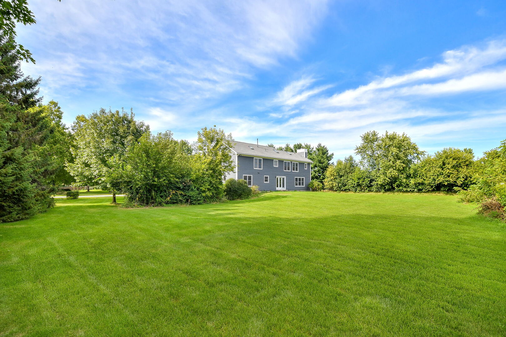 10N085 Trails End, Elgin, IL 60124
