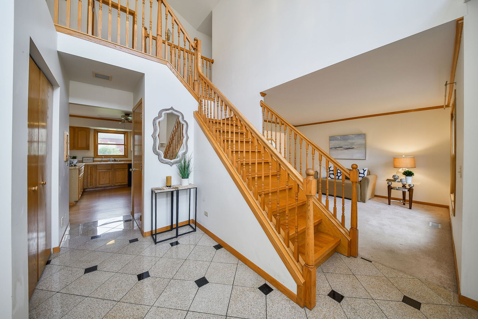 10N085 Trails End, Elgin, IL 60124