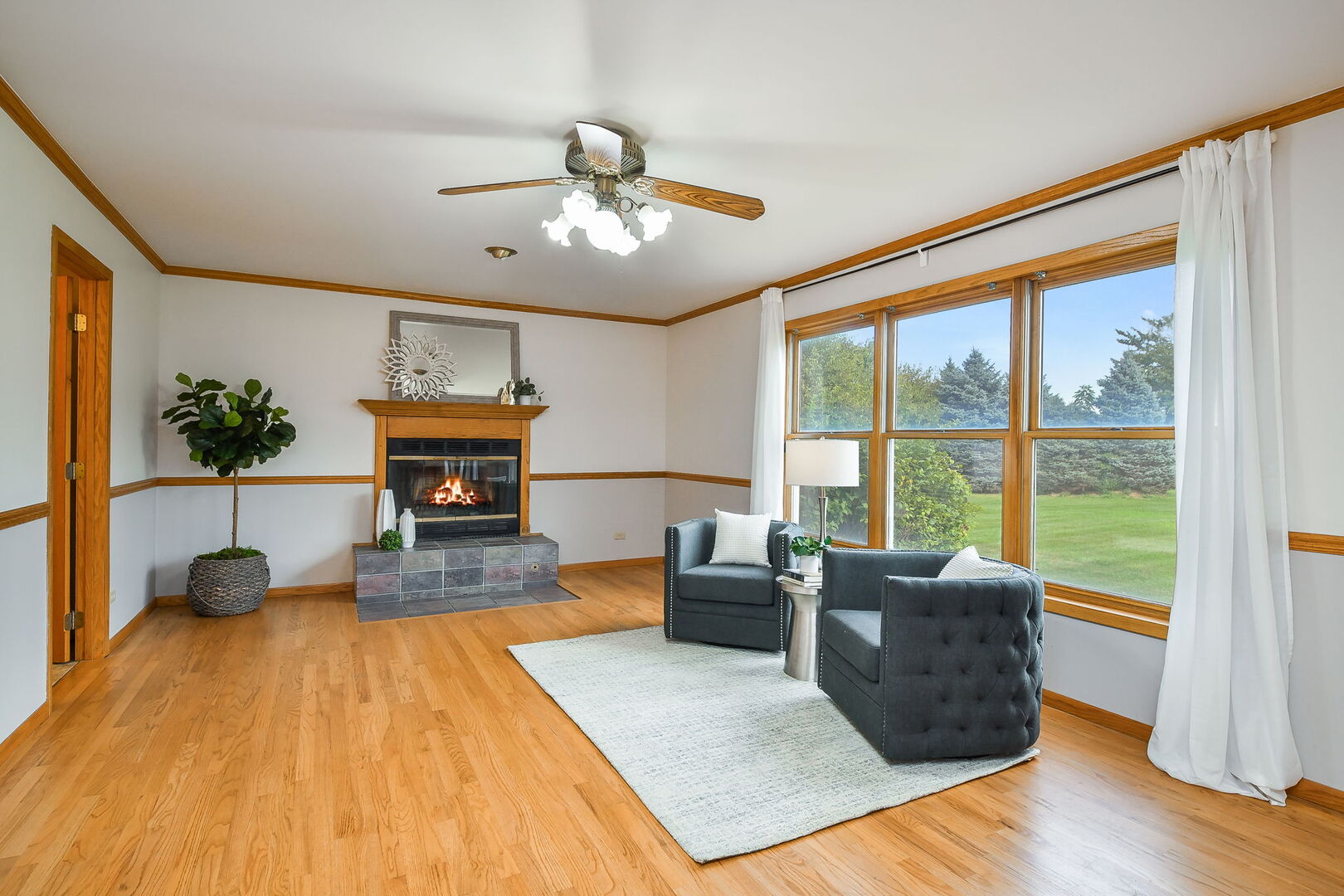 10N085 Trails End, Elgin, IL 60124