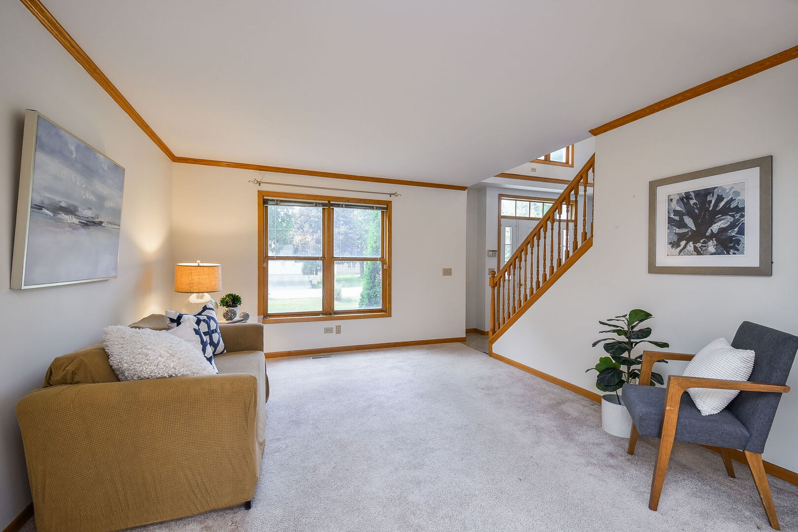 10N085 Trails End, Elgin, IL 60124