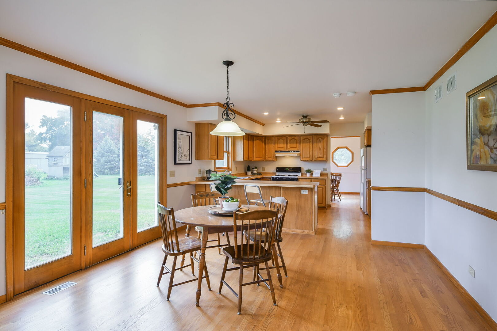 10N085 Trails End, Elgin, IL 60124