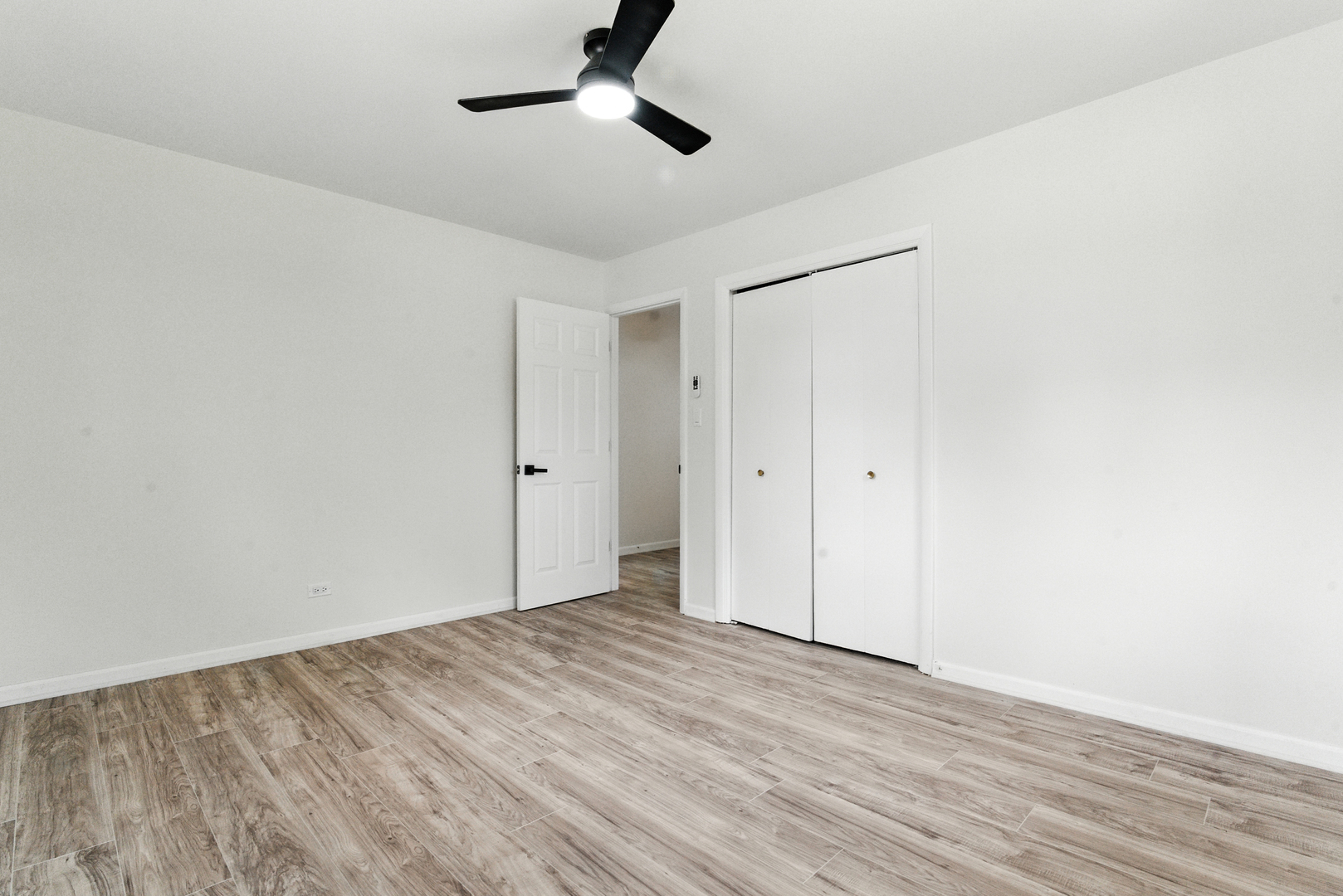 2708 Dana Avenue, Waukegan, IL 60087