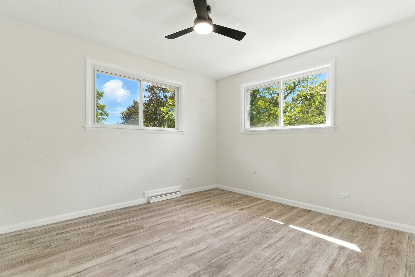 2708 Dana Avenue, Waukegan, IL 60087