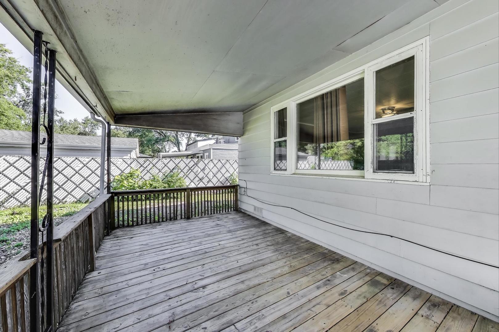 9348 Sayre Avenue, Oak Lawn, IL 60453