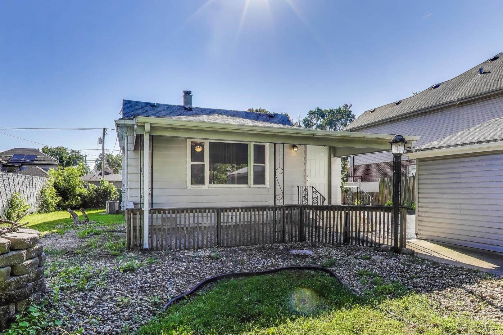 9348 Sayre Avenue, Oak Lawn, IL 60453