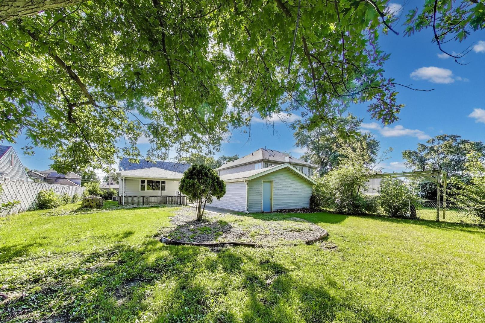 9348 Sayre Avenue, Oak Lawn, IL 60453