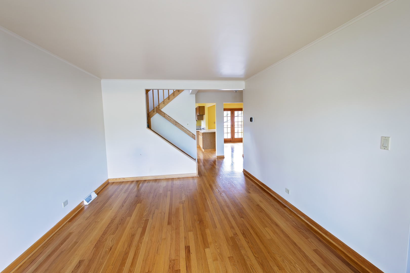 10736 S Kostner Avenue, Oak Lawn, IL 60453