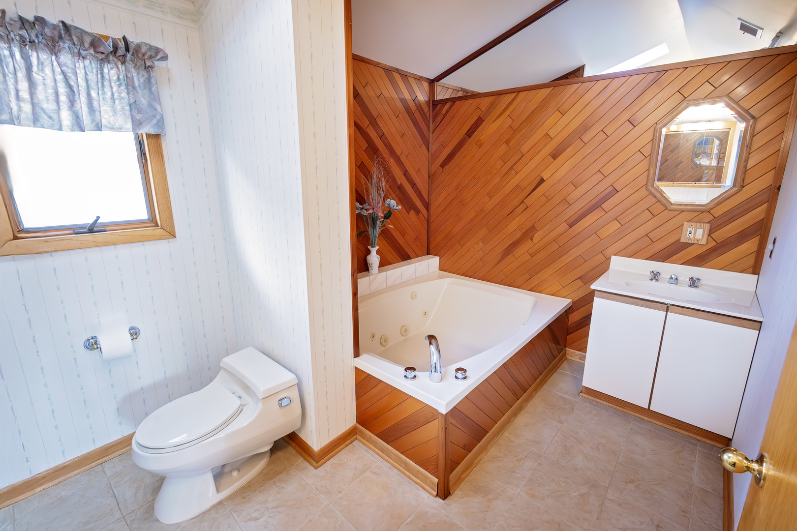 10736 S Kostner Avenue, Oak Lawn, IL 60453