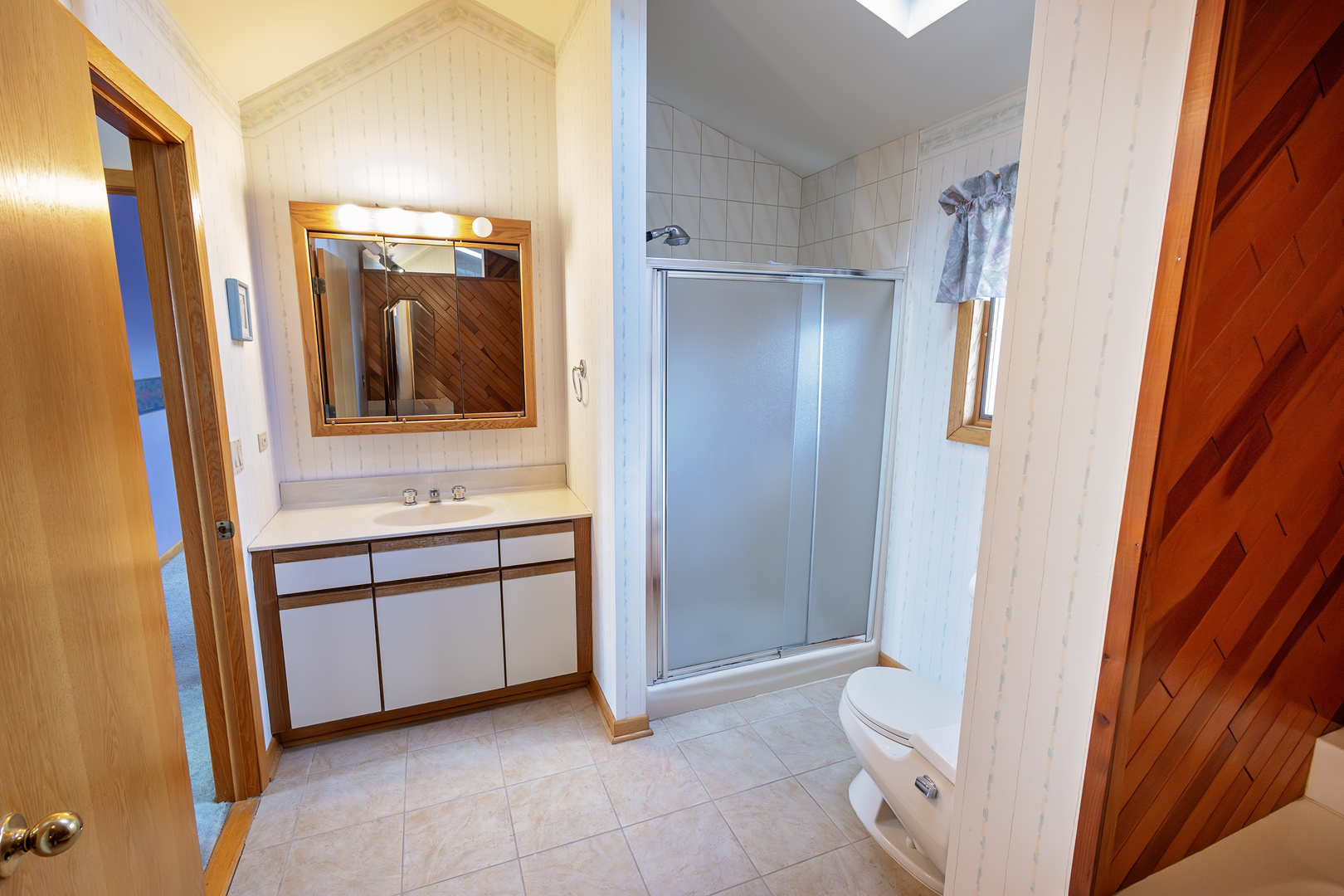 10736 S Kostner Avenue, Oak Lawn, IL 60453