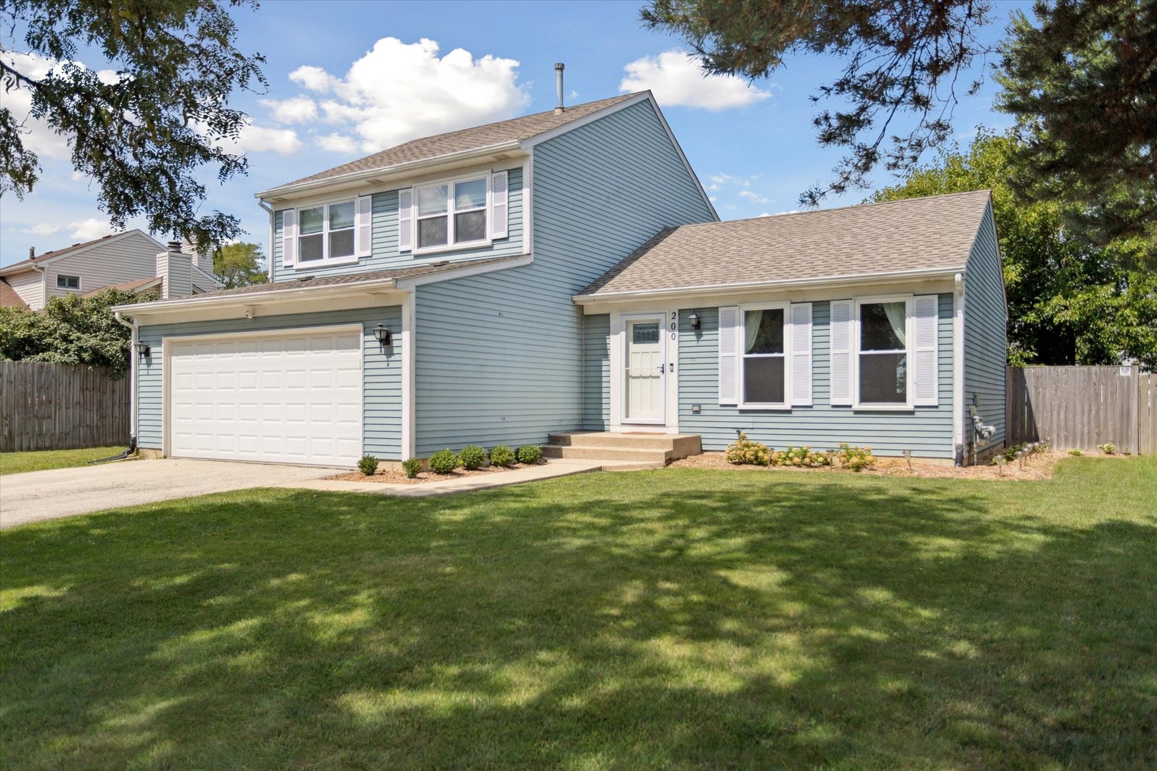 200 Heath Place, Westmont, IL 60559