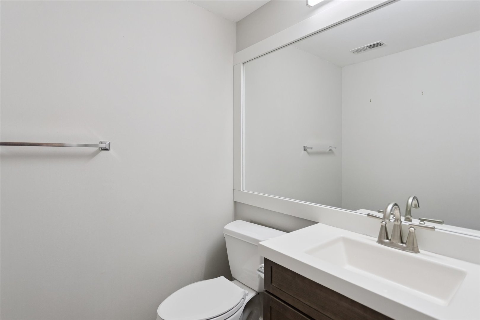 200 Heath Place, Westmont, IL 60559