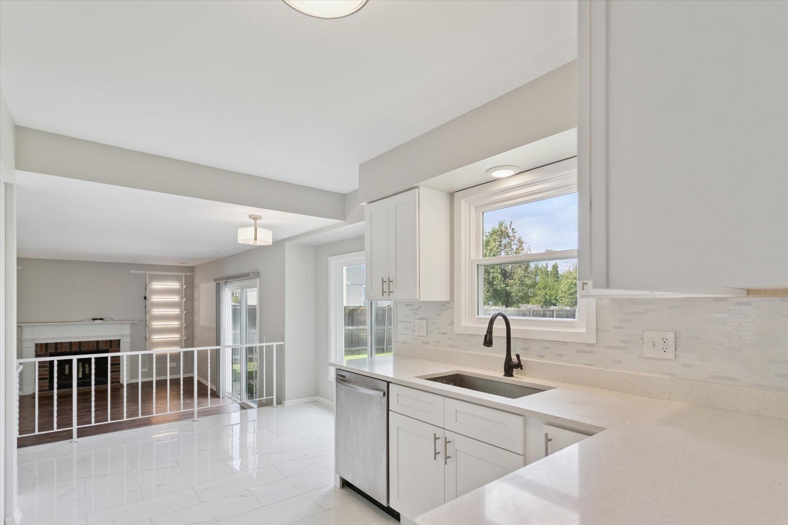 200 Heath Place, Westmont, IL 60559