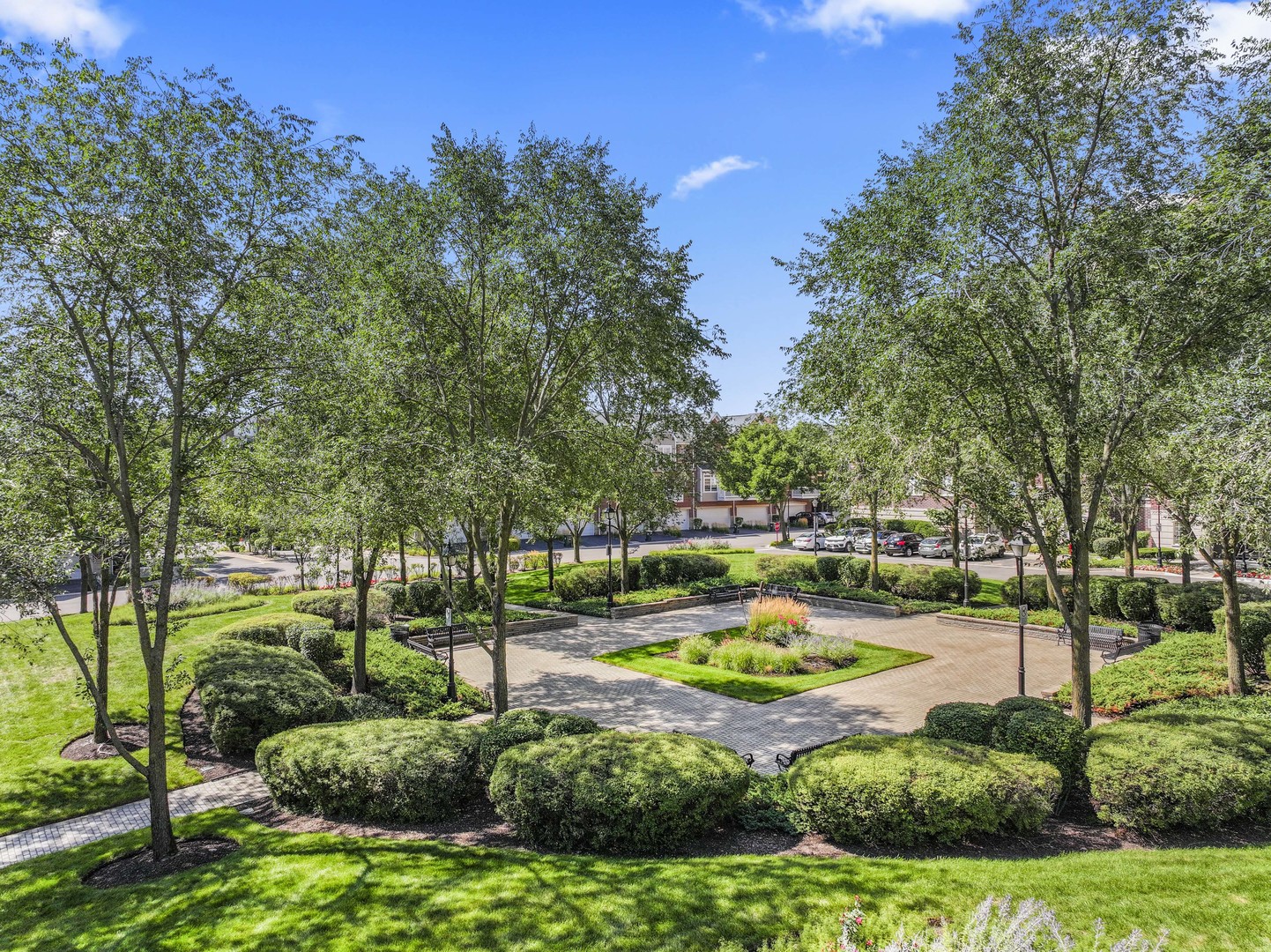 410 W Mahogany Court #609, Palatine, IL 60067
