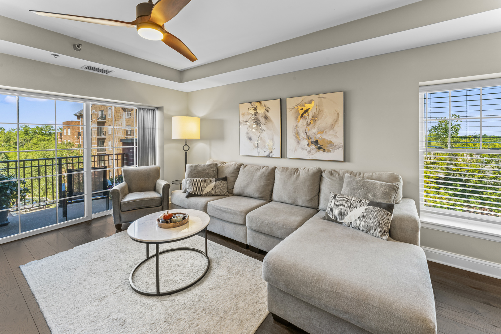 410 W Mahogany Court #609, Palatine, IL 60067