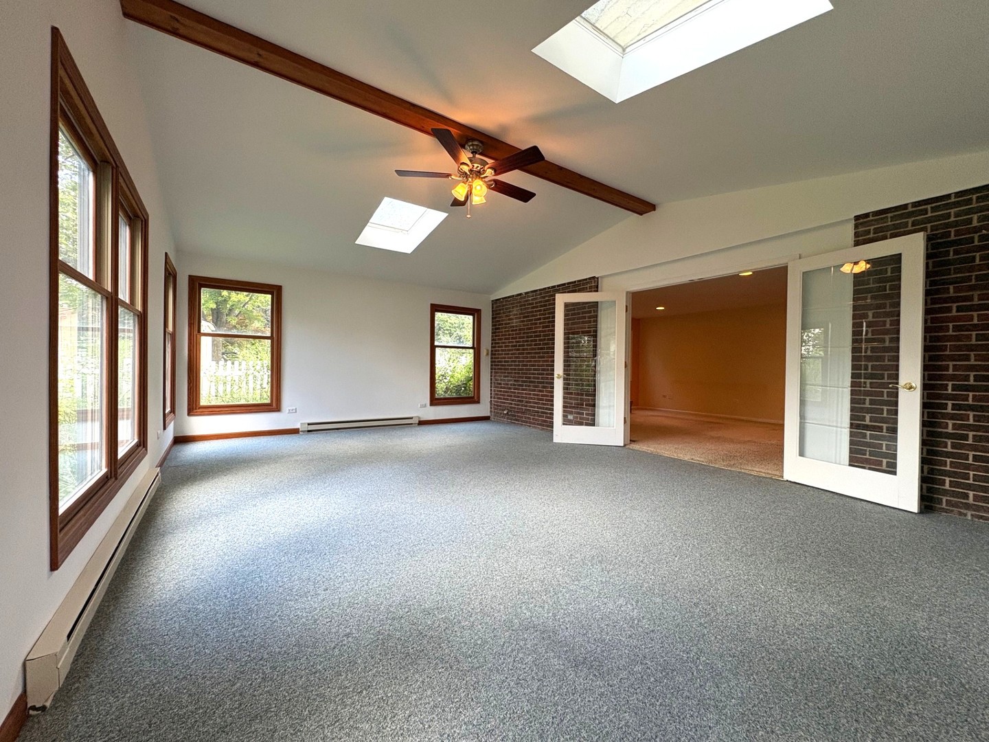 501 Ticonderoga Lane, Naperville, IL 60563