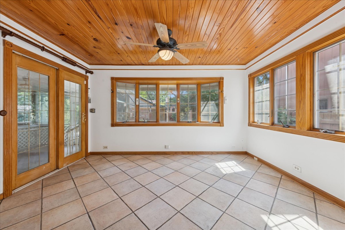 9123 S Leavitt Street, Chicago, IL 60643