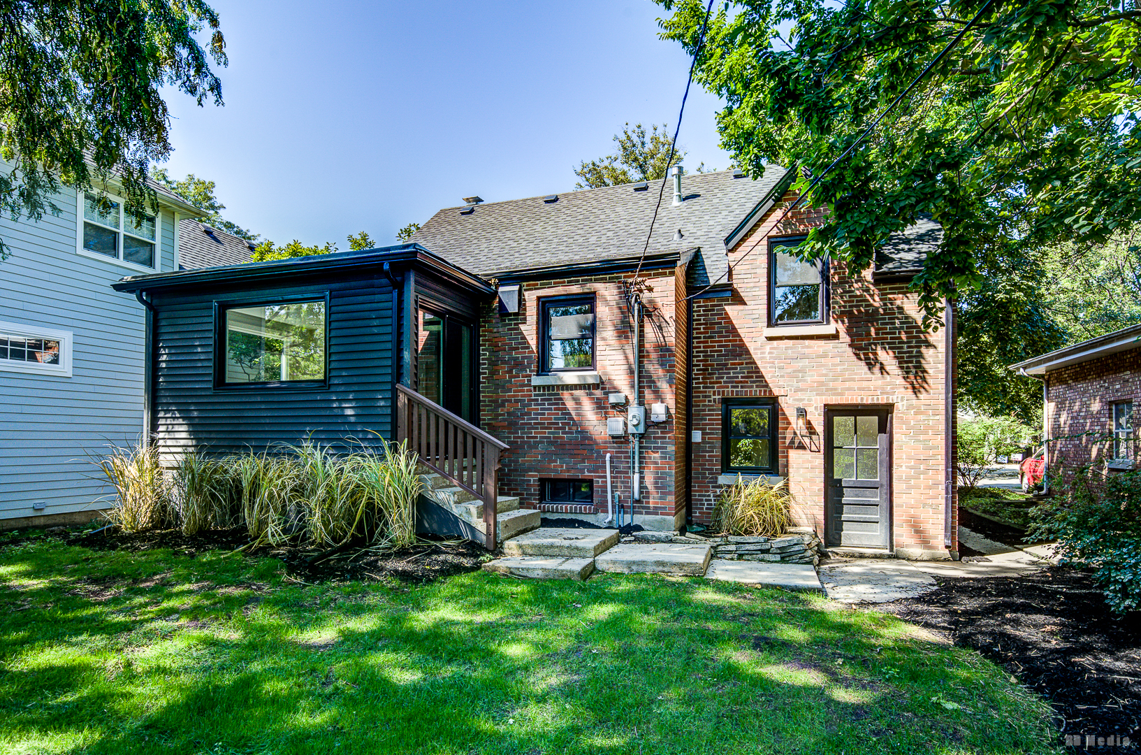 4927 Bryan Place, Downers Grove, IL 60515