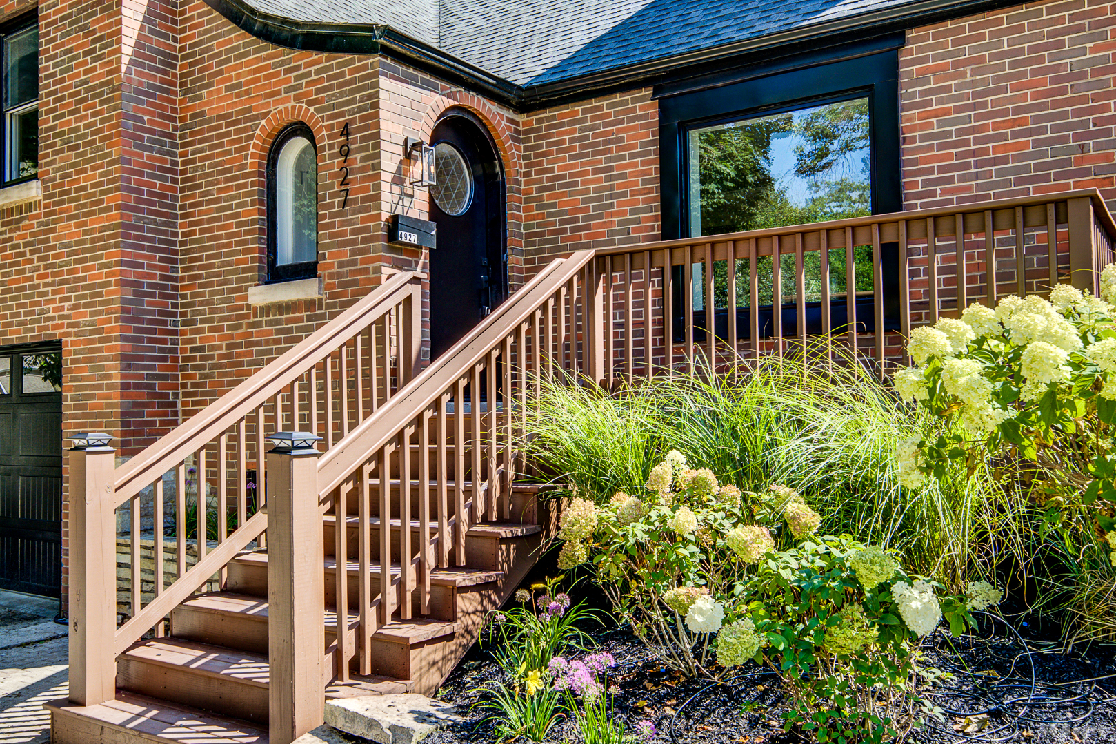 4927 Bryan Place, Downers Grove, IL 60515