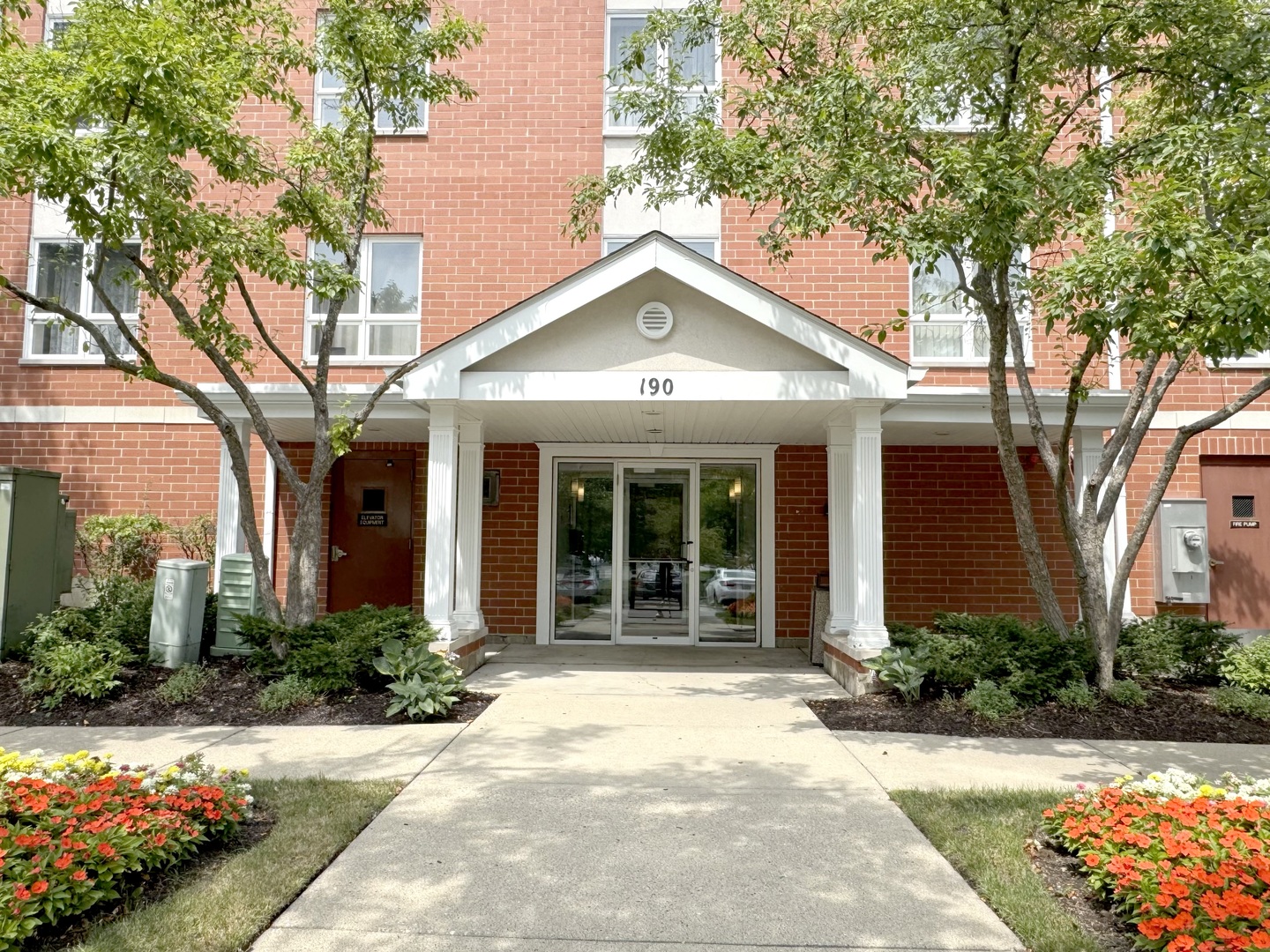 190 Milwaukee Avenue #606, Wheeling, IL 60090