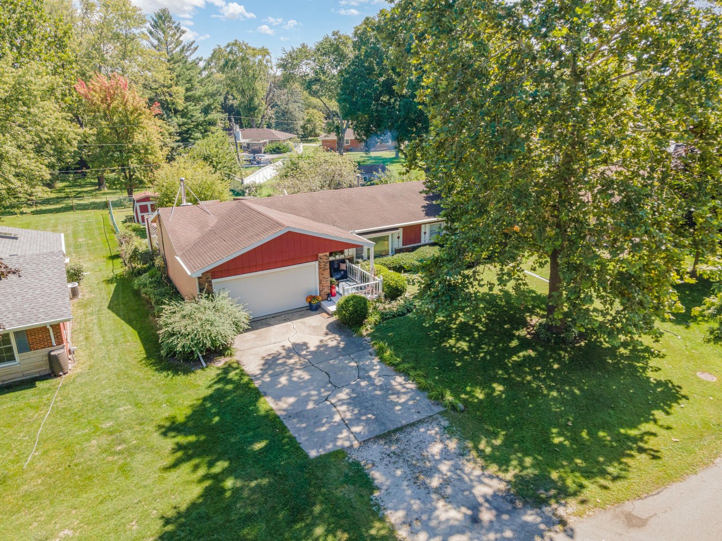 308 Arrowhead Drive, Shorewood, IL 60404
