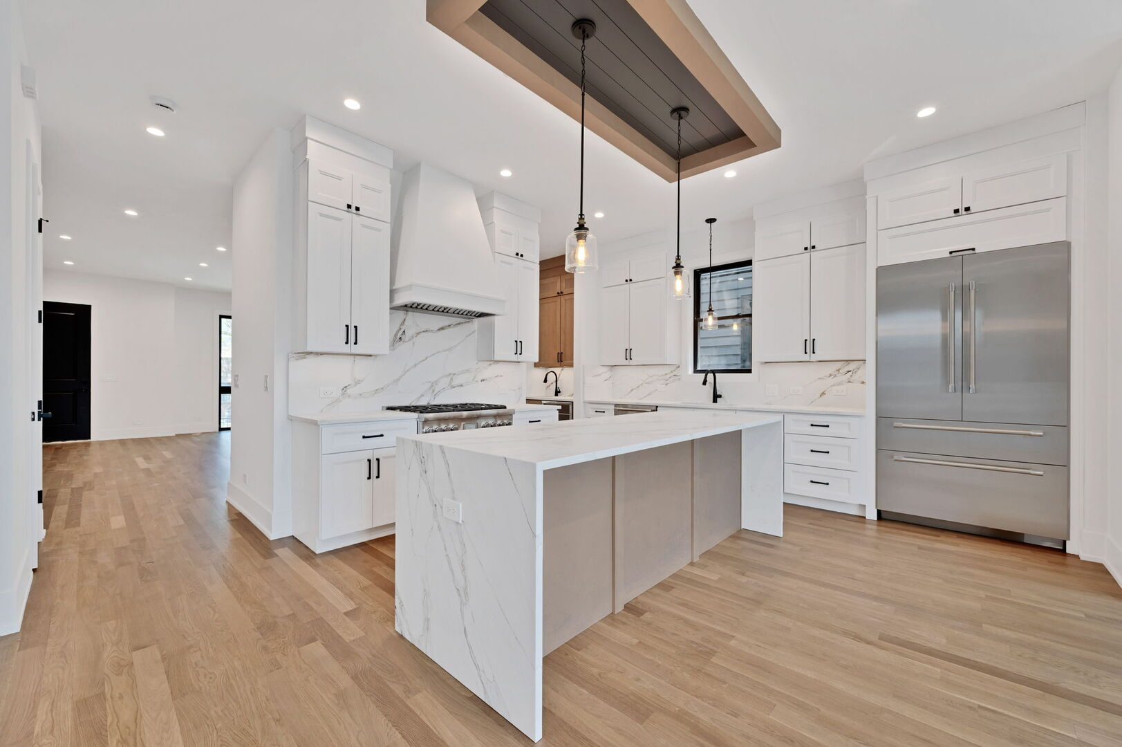 3903 N Drake Avenue, Chicago, IL 60618