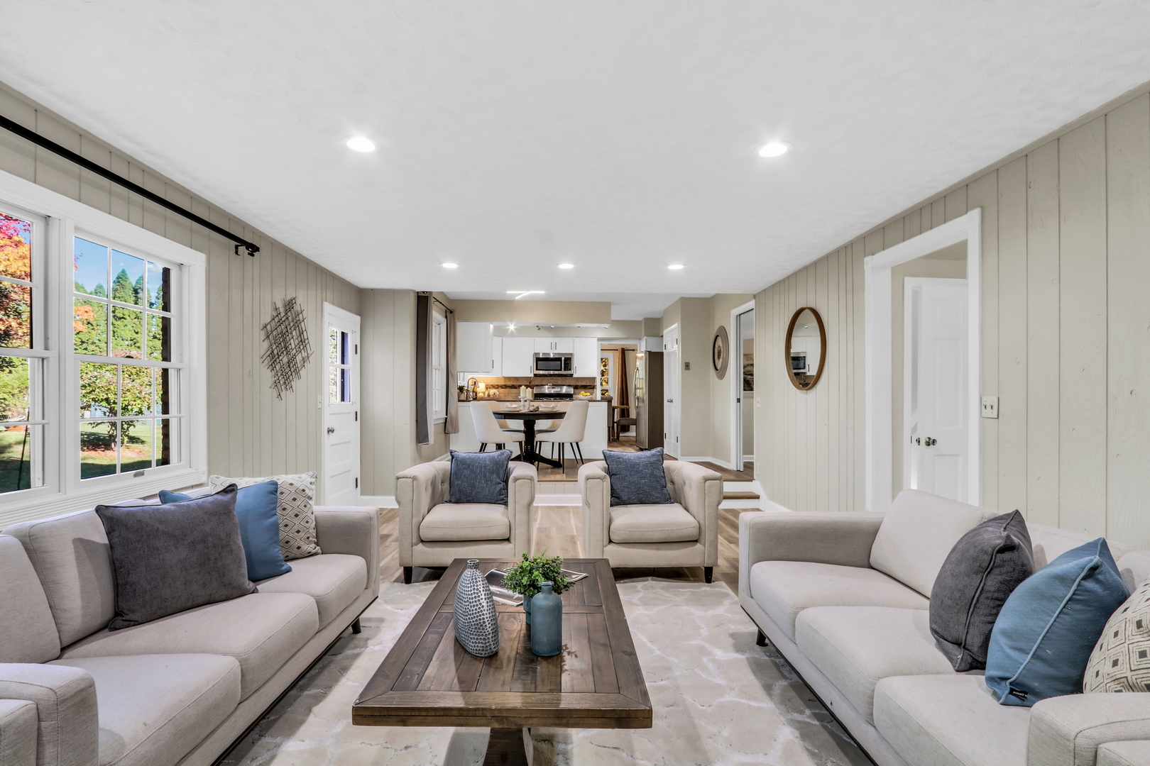 1506 Bull Creek Drive, Libertyville, IL 60048