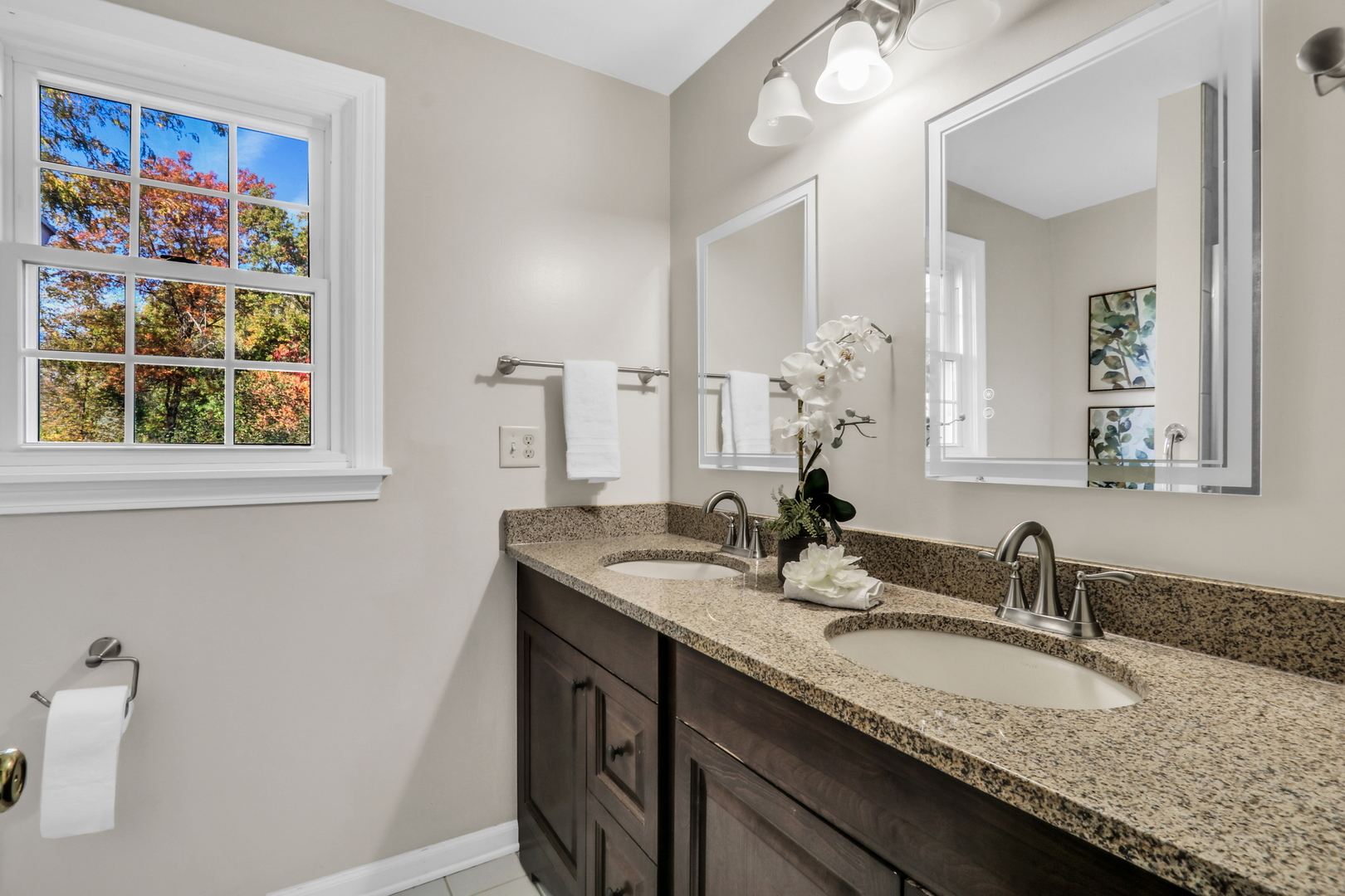 1506 Bull Creek Drive, Libertyville, IL 60048