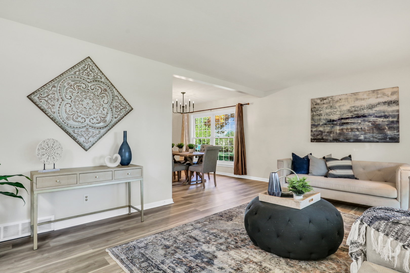 1506 Bull Creek Drive, Libertyville, IL 60048