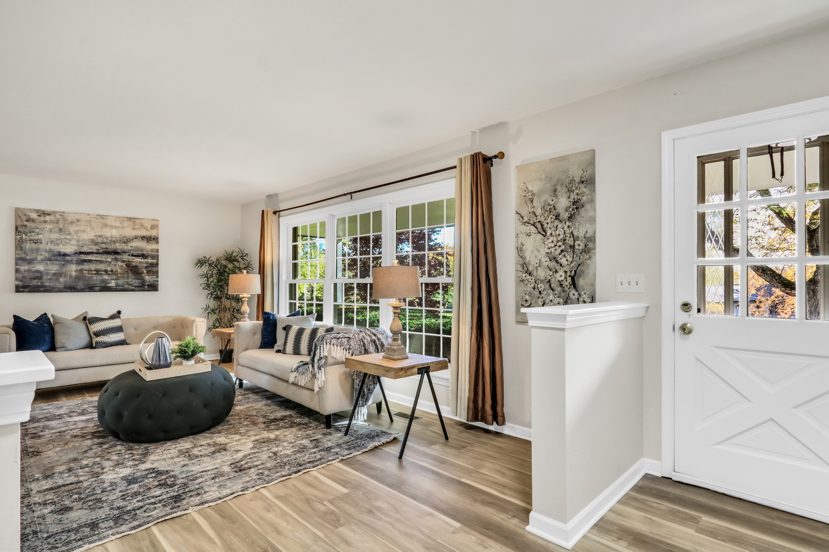 1506 Bull Creek Drive, Libertyville, IL 60048