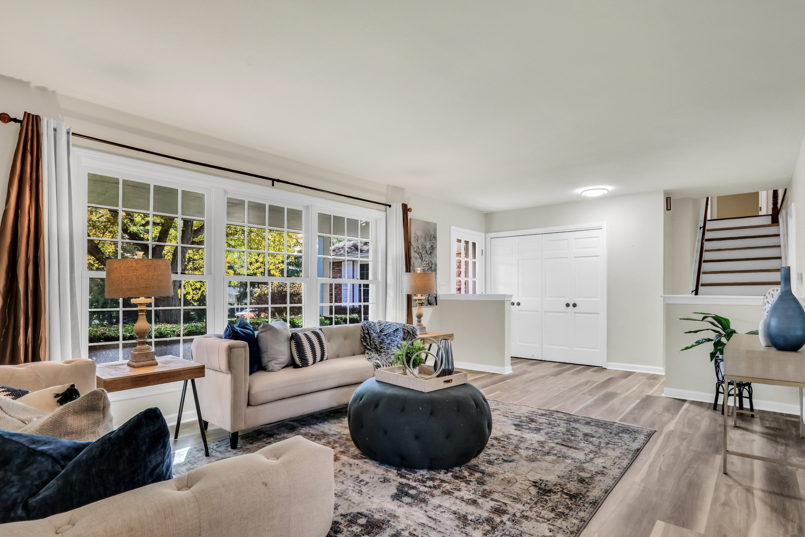 1506 Bull Creek Drive, Libertyville, IL 60048