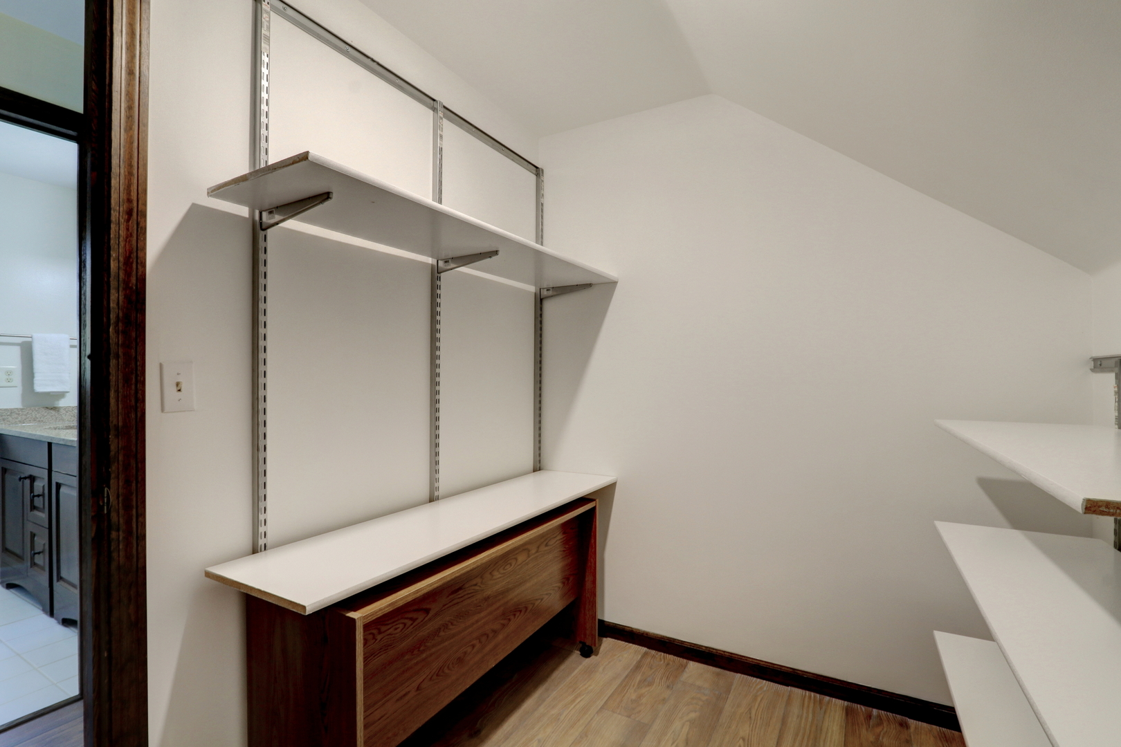 1506 Bull Creek Drive, Libertyville, IL 60048