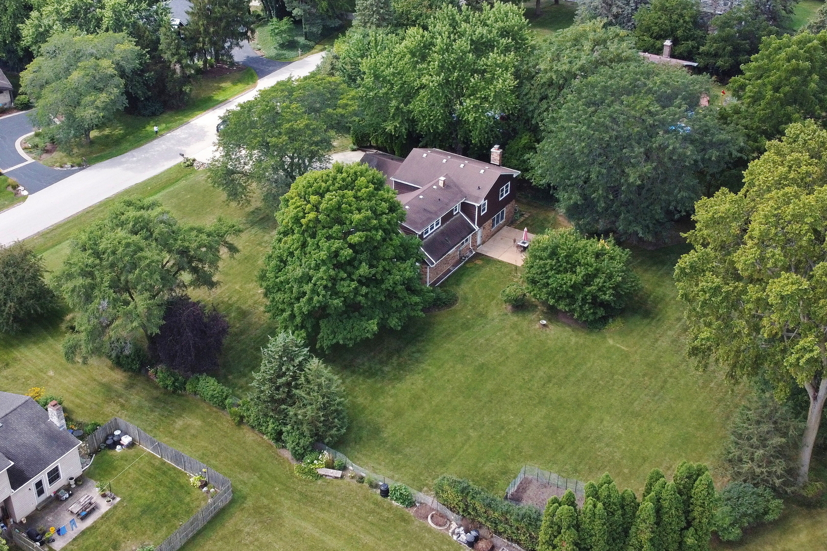 1506 Bull Creek Drive, Libertyville, IL 60048