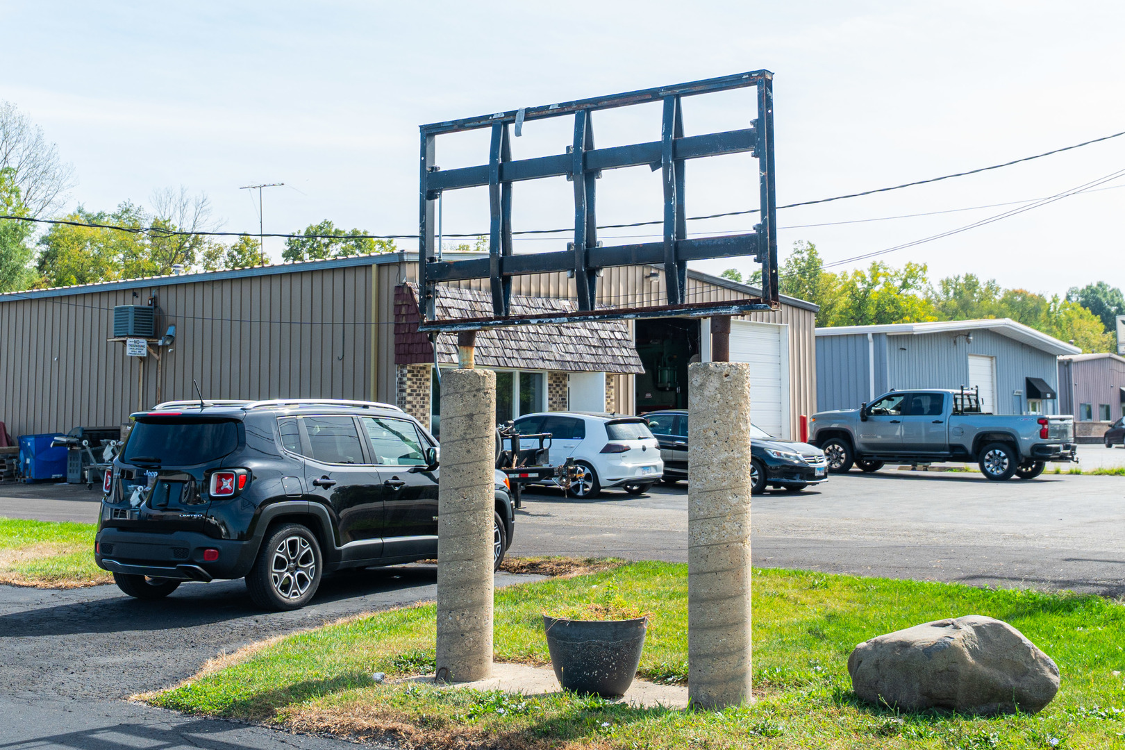 560 S River Street, Batavia, IL 60510