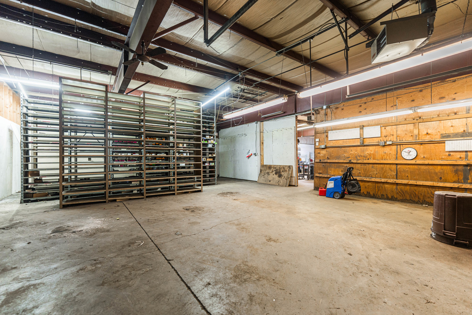 560 S River Street, Batavia, IL 60510
