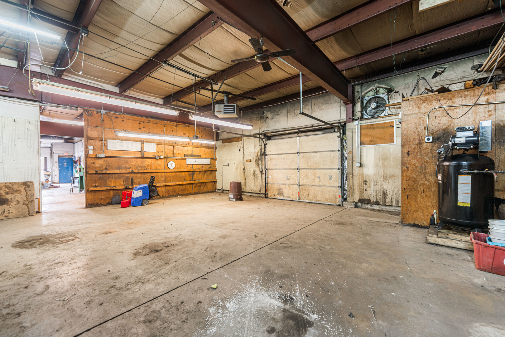 560 S River Street, Batavia, IL 60510