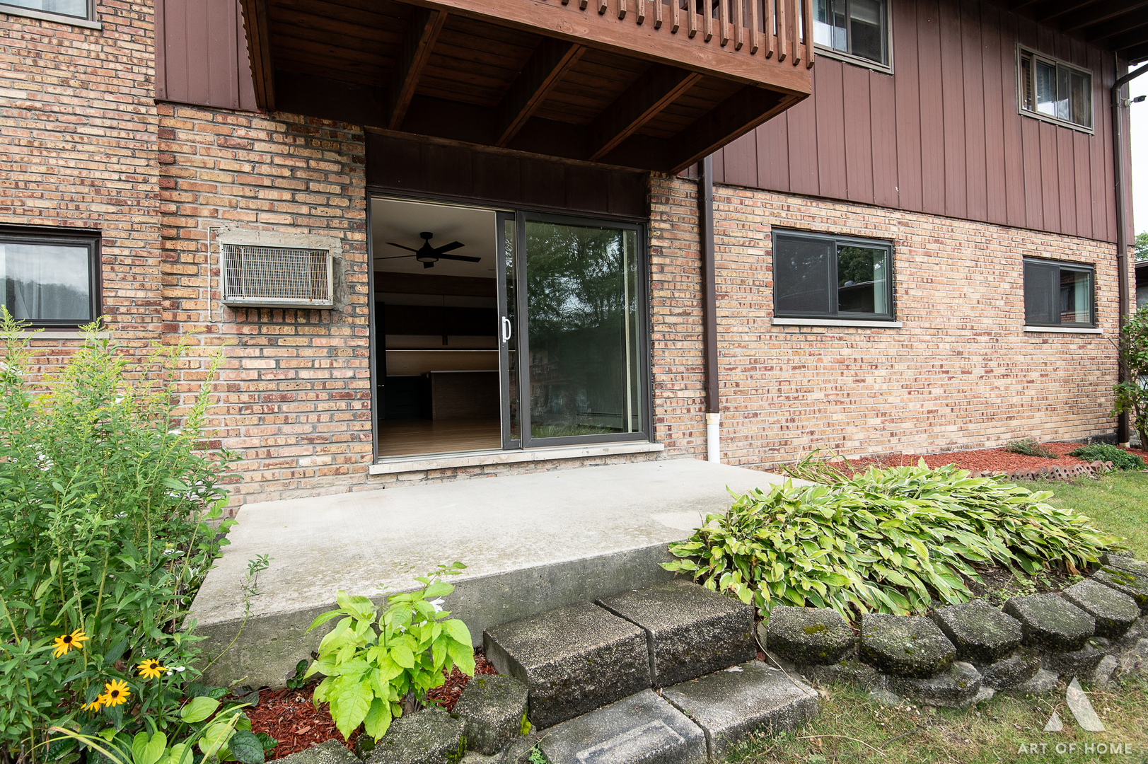 100 Willow Lane #119, Willow Springs, IL 60480