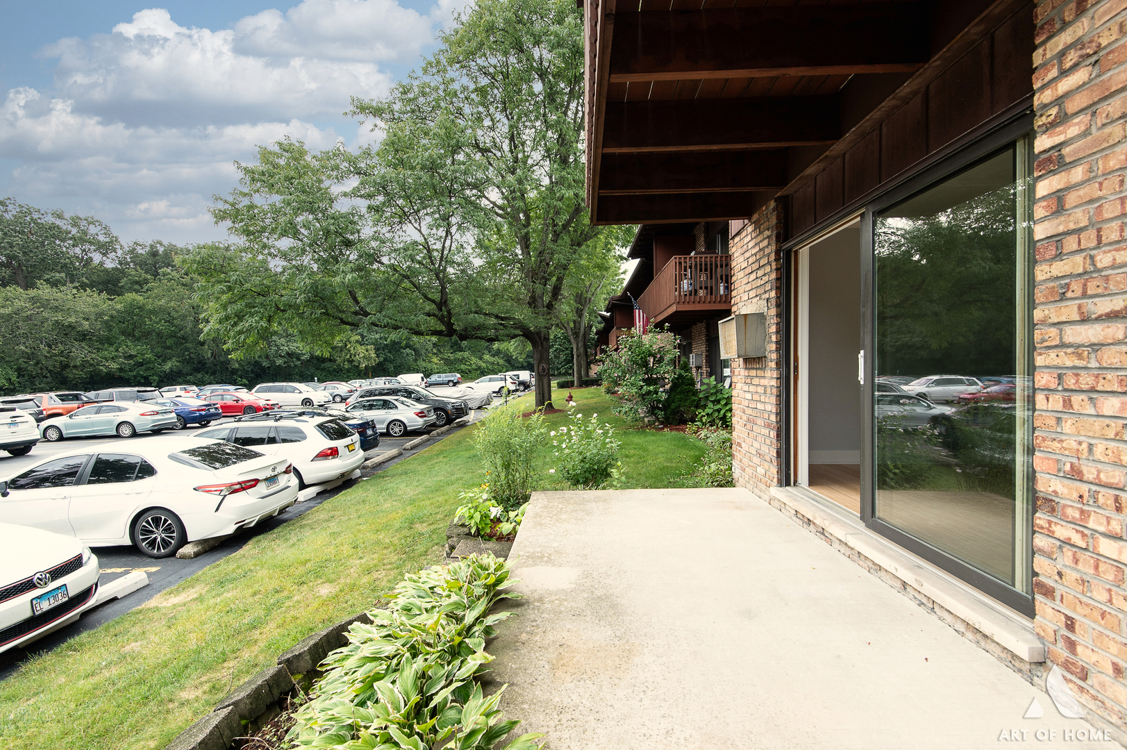 100 Willow Lane #119, Willow Springs, IL 60480