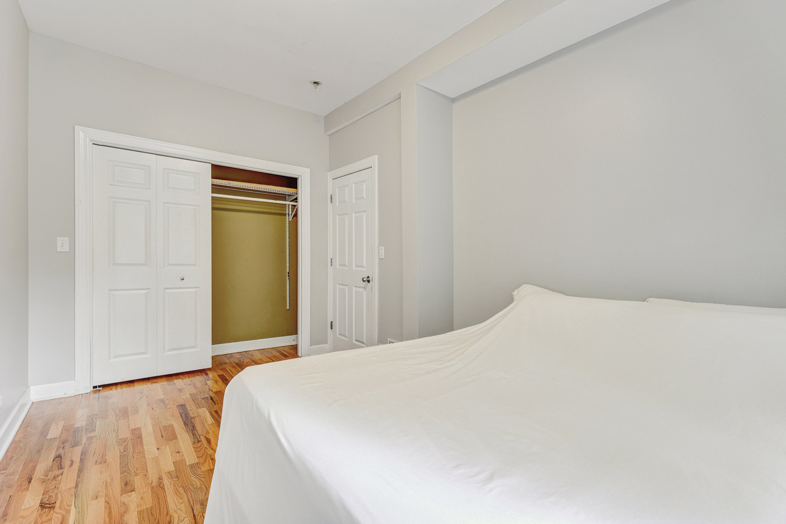 123 Callan Avenue #2N, Evanston, IL 60202