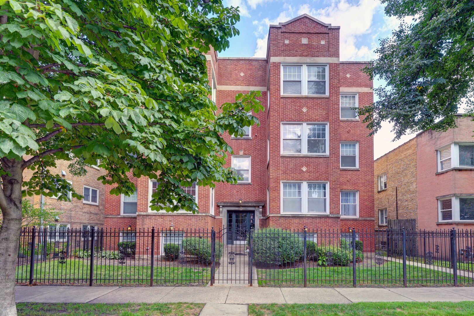 123 Callan Avenue #2N, Evanston, IL 60202